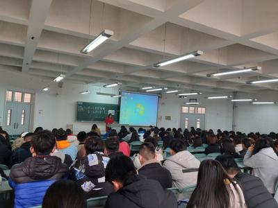 商务管理系组织召开2019年度学生会第一次例会